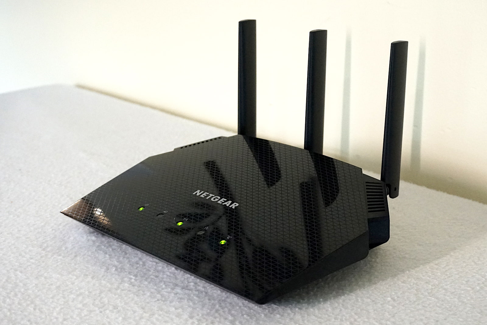 NETGEAR R6700AX Review | HighSpeedInternet.com