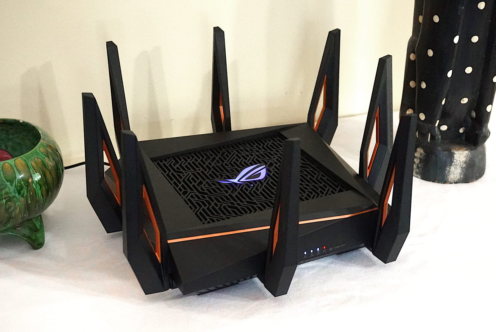 termometer Nedrustning helikopter ASUS ROG Rapture GT-AX11000 Router Review: Our Testing and Comparison |  HighSpeedInternet.com