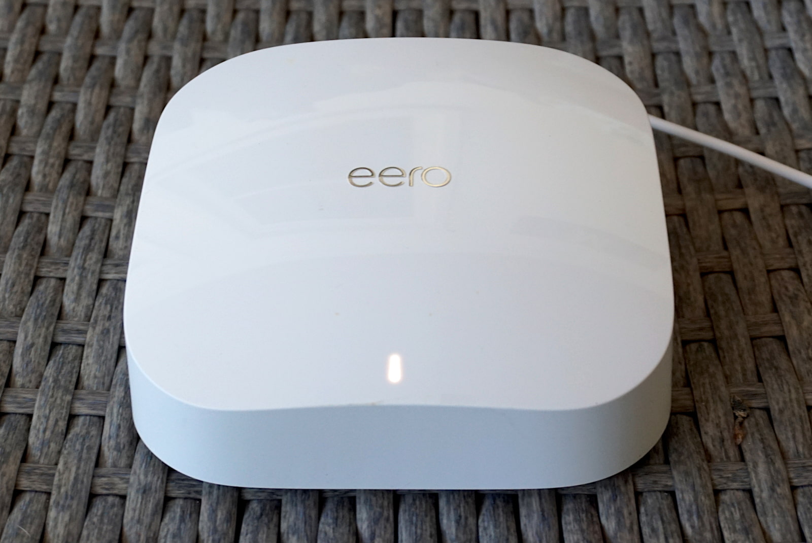 eero-pro-6-front-led The Eero Pro 6 locks the most notable features behind a subscription.