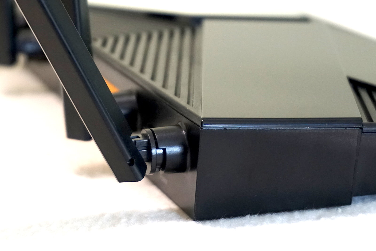 tp-link-archer-ax20-antennas