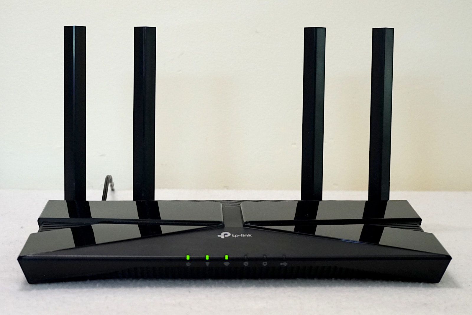 tp-link-archer-ax20-front-shot Front of TP-Link Archer AX20 router