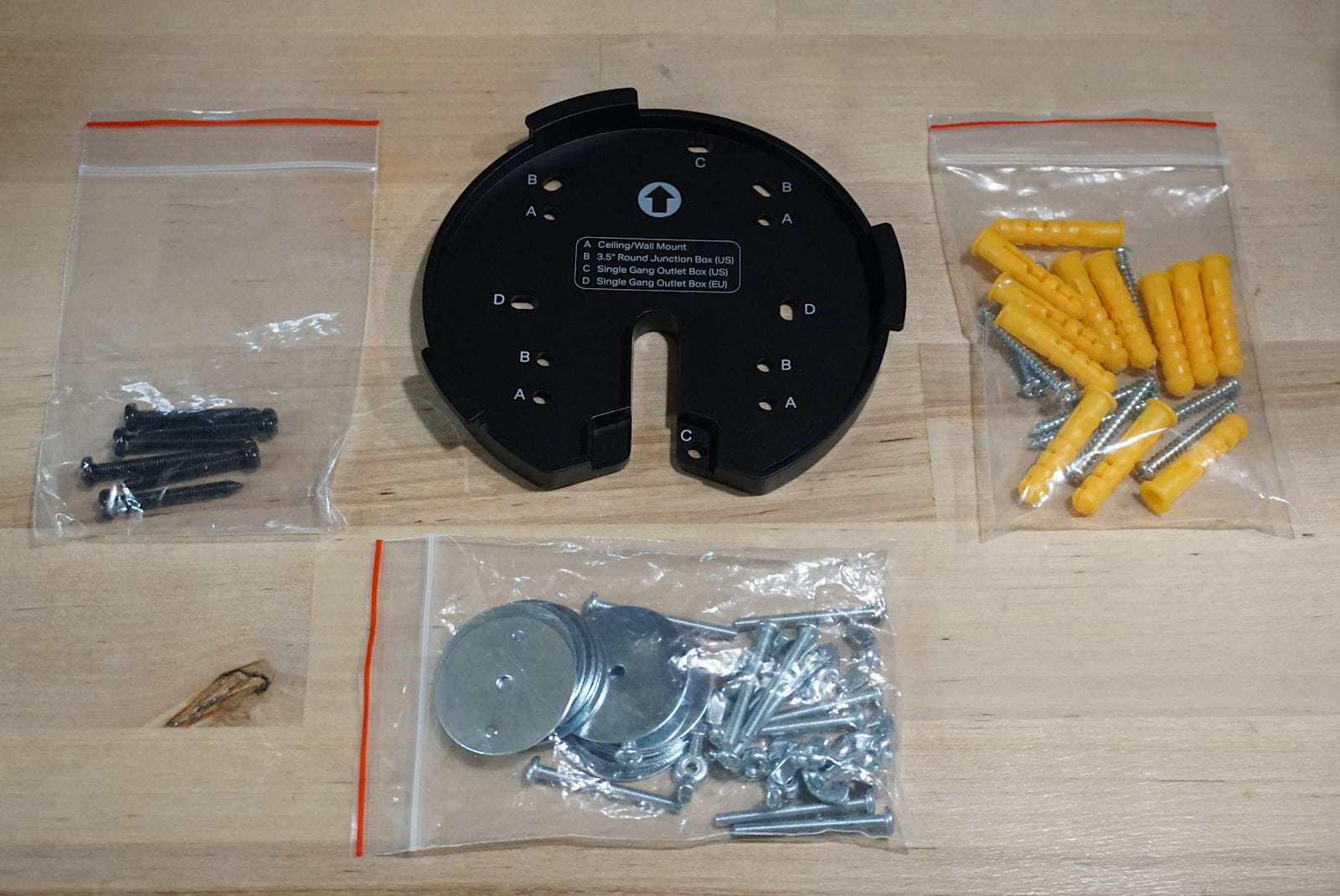TP-Link-Deco-X50-PoE-mounting-kit Mounting kit of Deco X50 PoE