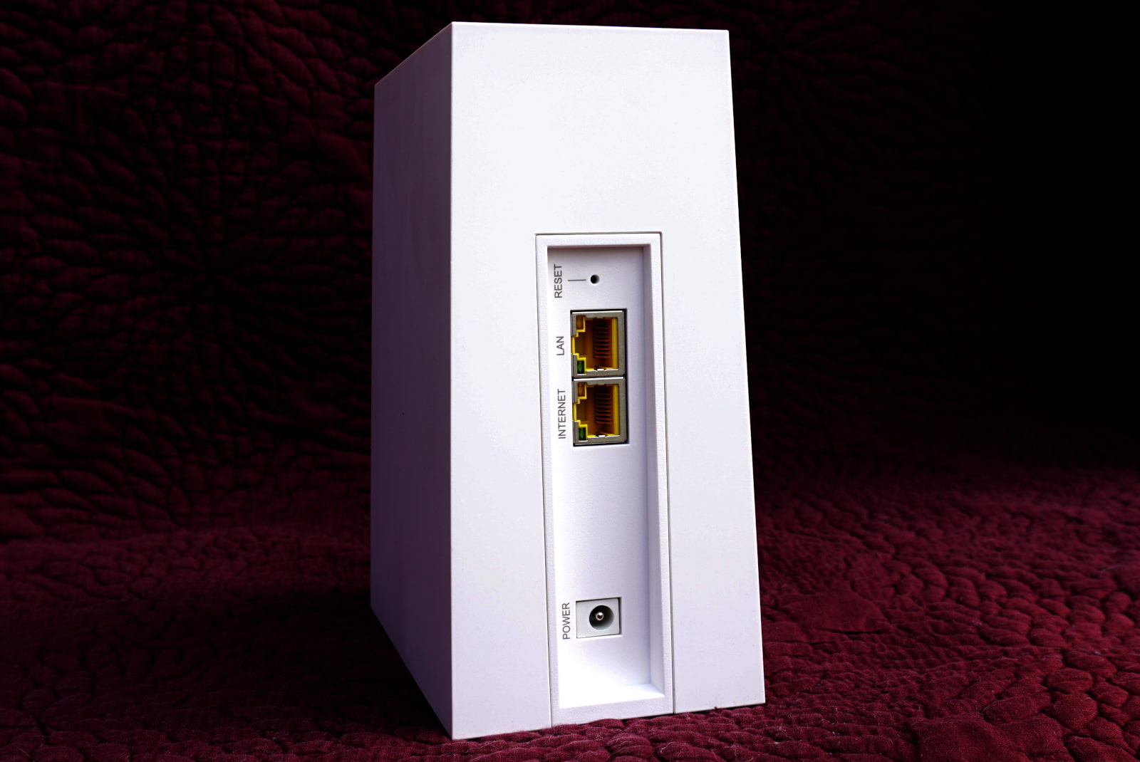gryphon-ax-ports The Gryphon AX doesn’t support multi-gig internet.