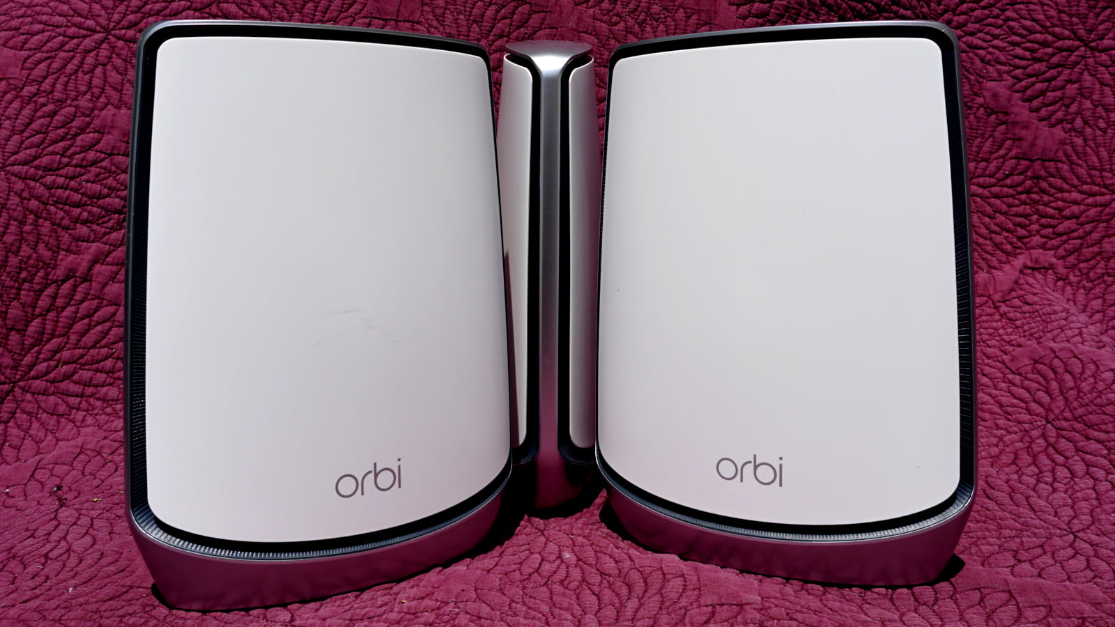 https://www.highspeedinternet.com/app/uploads/2023/06/orbi-rbk853-featured.jpg