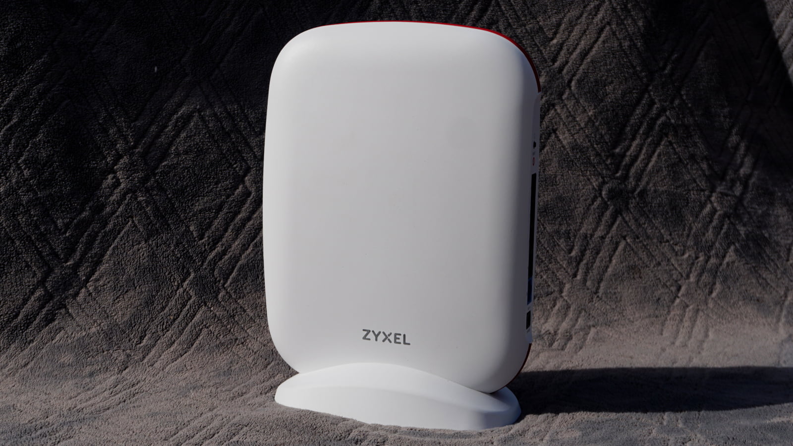 front view of Zyxel SCR 50AXE Router