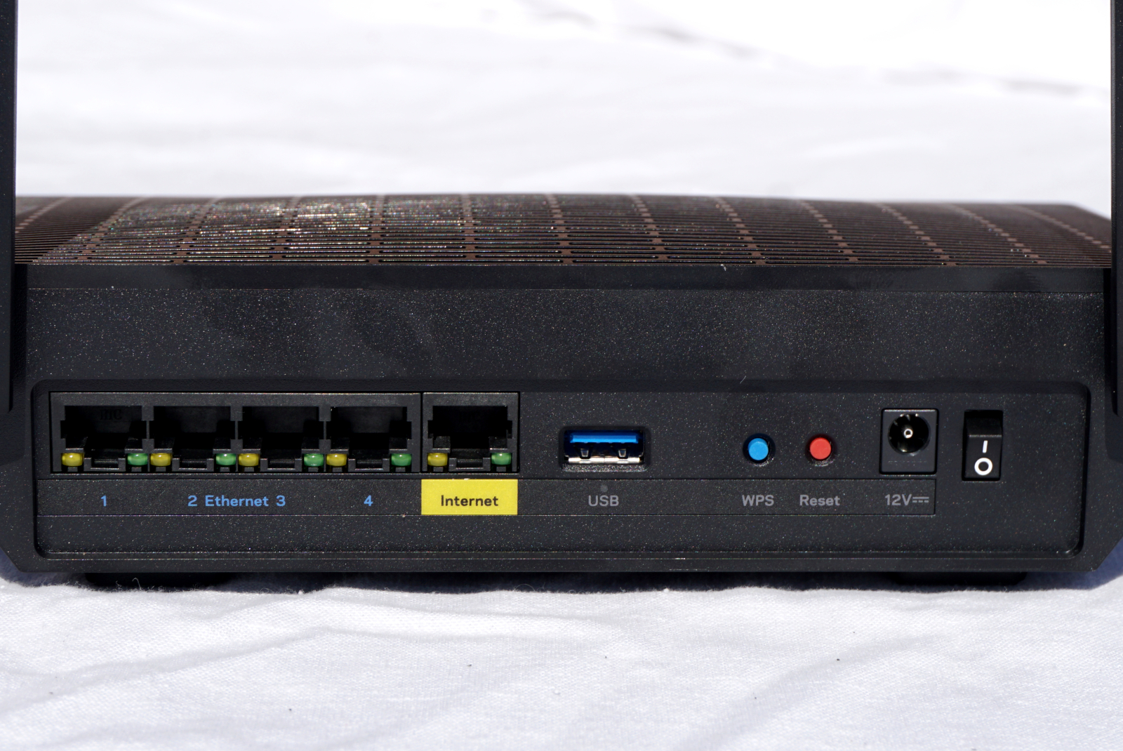 Shot of Hydra 6 Pro router ports
