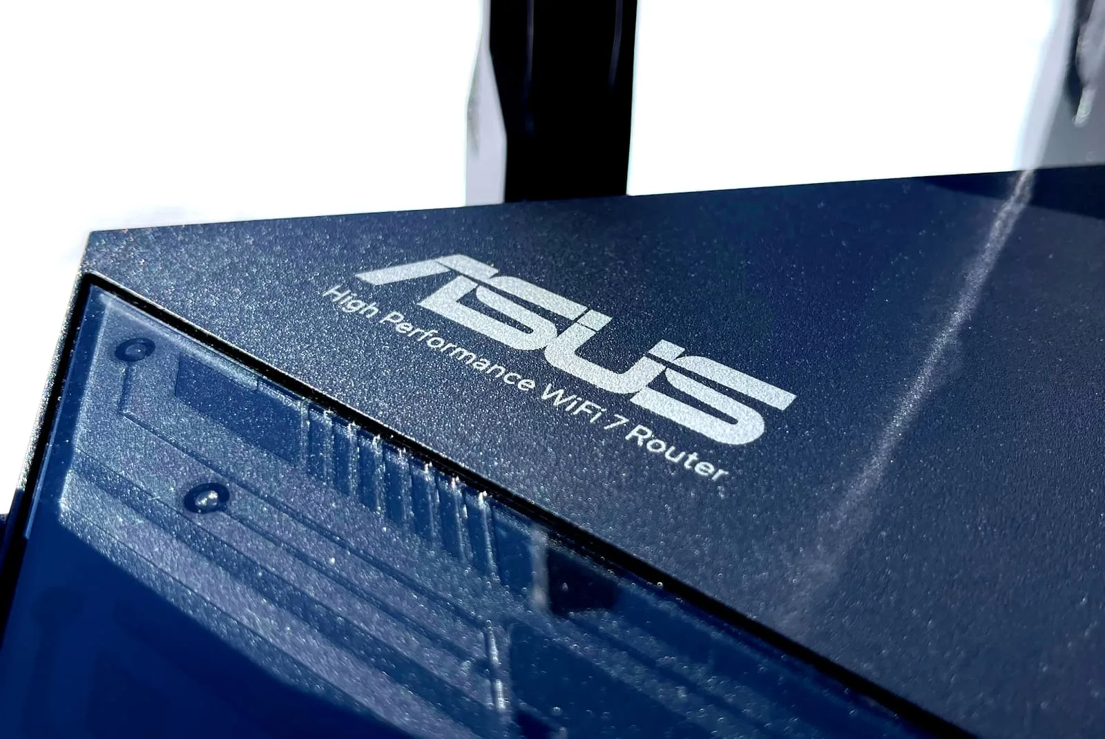 asus-rt-be96u-router-logo